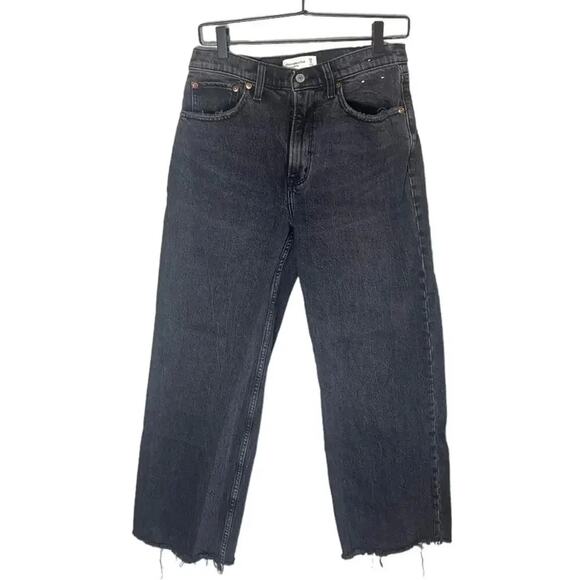 Abercrombie & Fitch Women’s Size 28 / 6 High Rise Jeans Raw Hem Black Wash - Picture 1 of 6